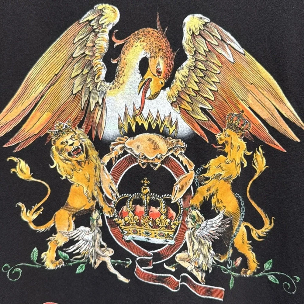 Queen Black Graphic T-Shirt - Picture 3 of 4